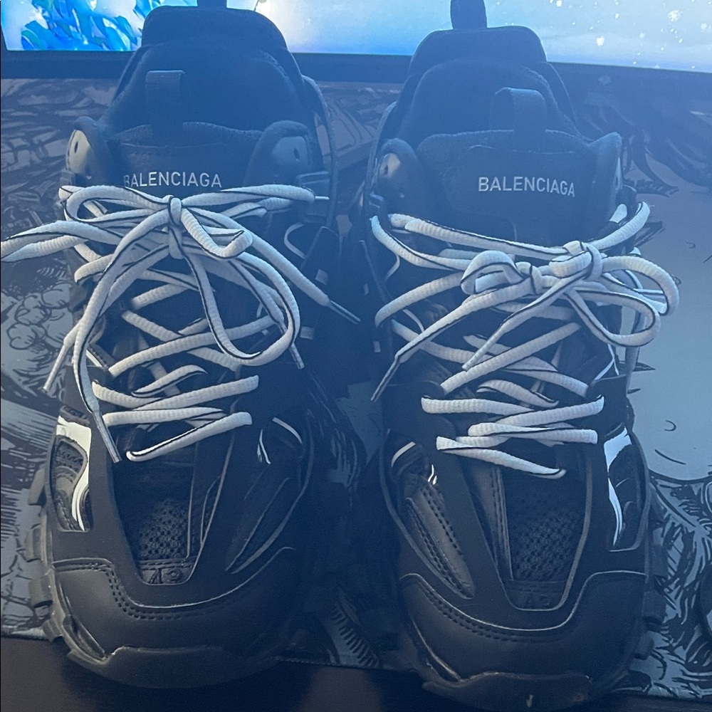 Balenciaga Tracks